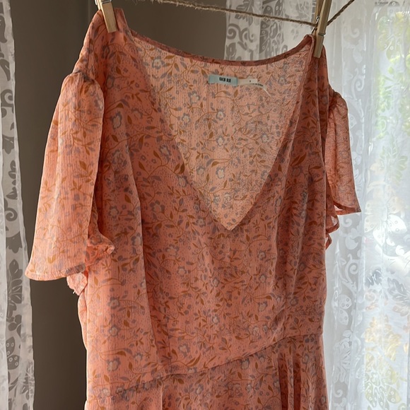 Pink Floral Flowy Dress - Picture 2 of 2